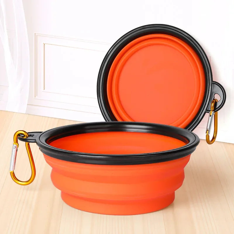 Collapsible Silicone Dog Bowl with Carabiner